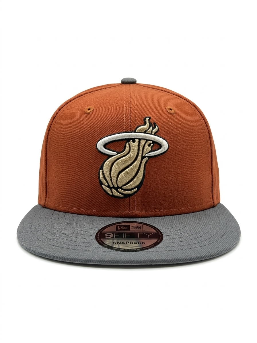 GORRA MIAMI HEAT NEW ERA 2-TONE COLOR PACK 9FIFTY SNAPBACK COLOR CAFE