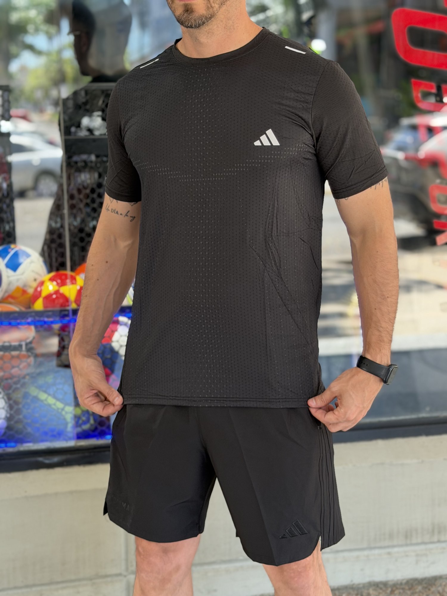 Short deportivo Nike/Adidas