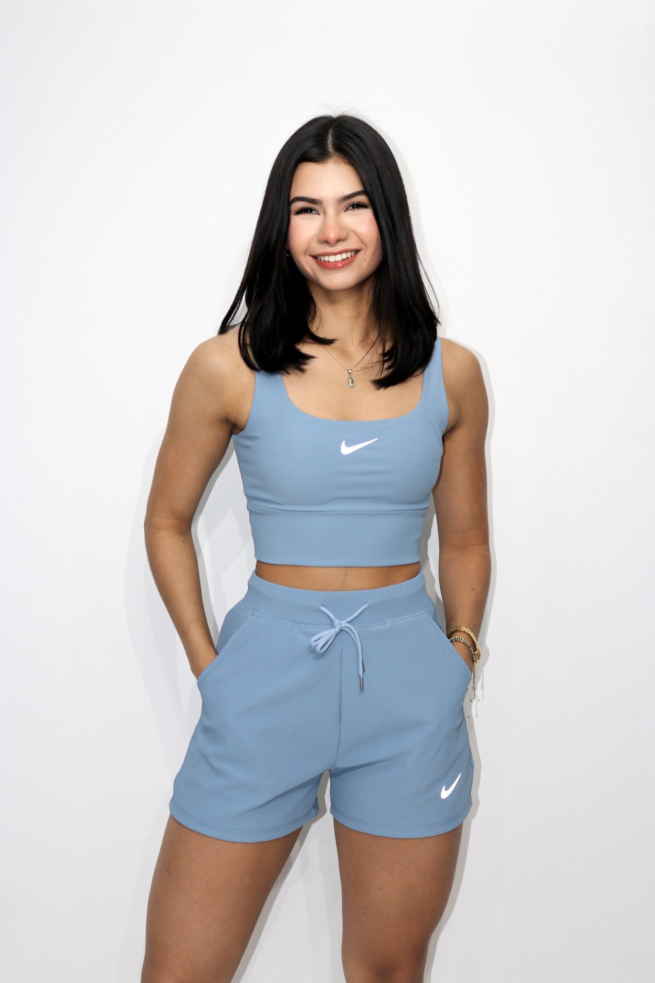 Conjunto Short y Crop Top Nike para Dama