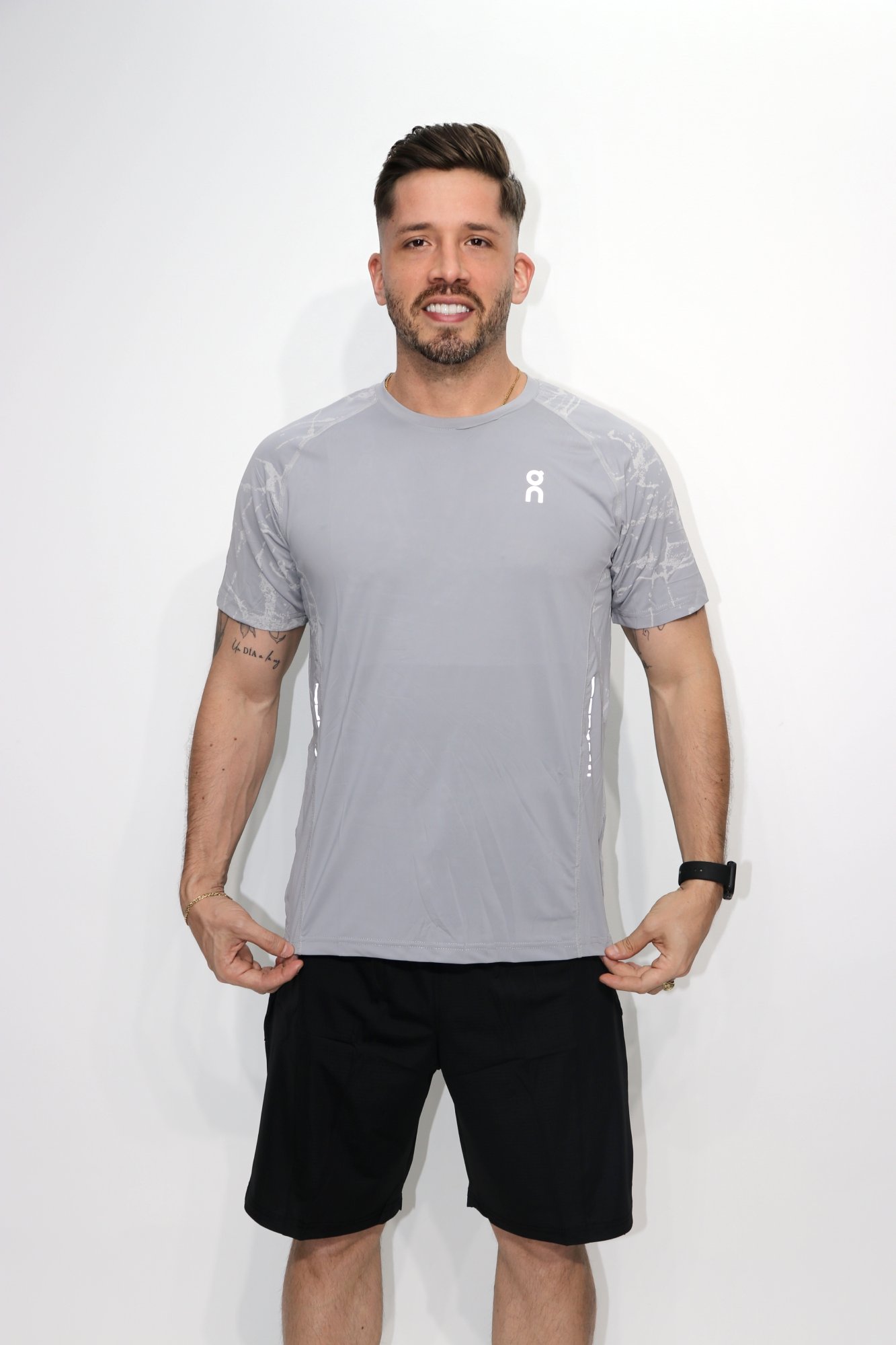 Franela deportiva premium On-Cloud