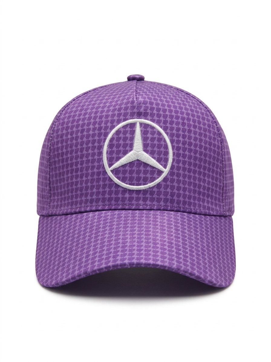 GORRA MERCEDES-AMG PETRONAS COLECCIÓN DE LEWIS HAMILTON COLOR PURPURA